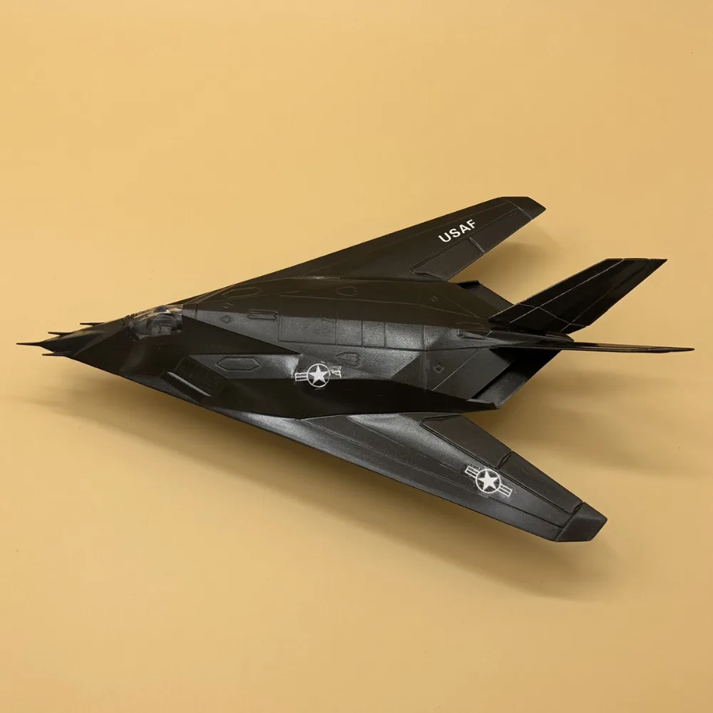 Diecast-Airplane-Model-F117-2
