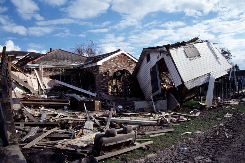 В понедельник, 29 августа 2005 года ураган «Катрина» достиг юго-восточного побережья США в районе штатов Луизиана и Миссисипи. В зону его действия попали штат Луизиана, юг и центр Миссисипи, юг Алабамы, запад Джорджии, запад и юг Флориды.