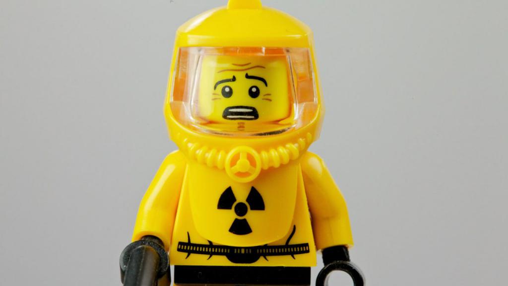 защитный костюм радиация