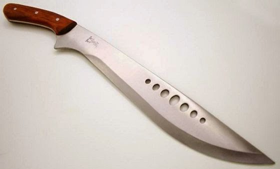 нож с изогнутым лезвием