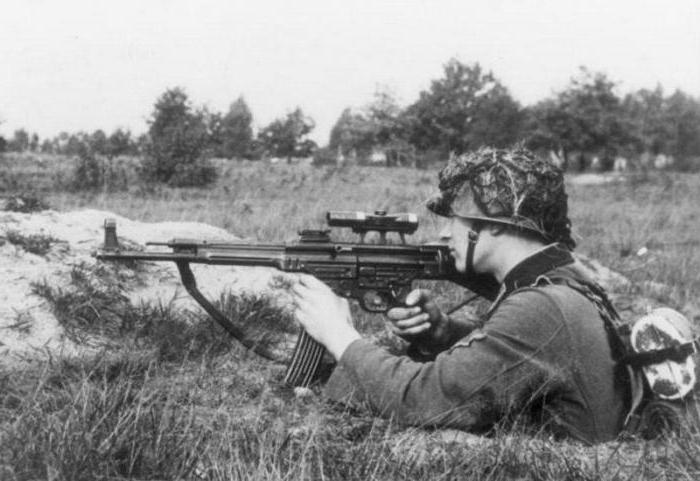 немецкая штурмовая винтовка stg 44 и ак 