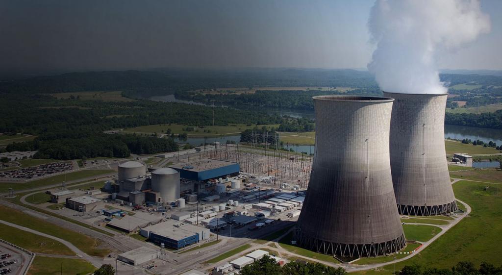Градирни атомной электростанции