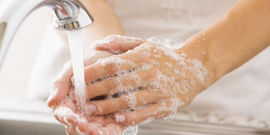 woman-washing-hands-1024x512