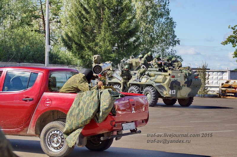 Имитация боя, Празднование 85-летия ВДВ в 45 полку СпН ВДВ (теперь отдельная бригада), Кубинка