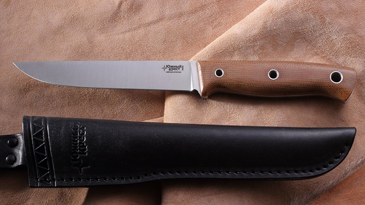 Красивый нож n690