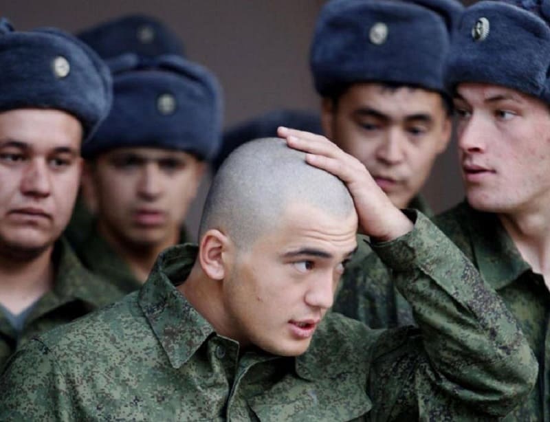 Сколько служат в армии РФ