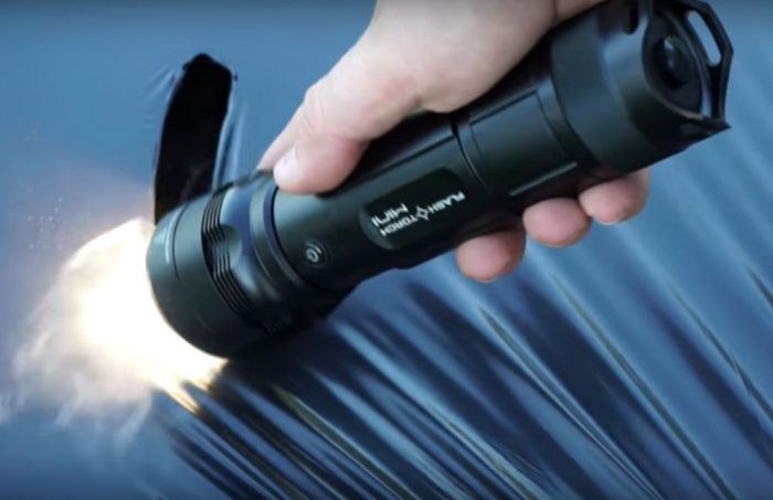 At full power, the Flash Torch Mini burns hot enough to instantly melt plastic. Charming!