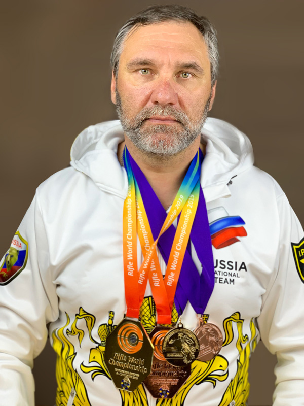 Андрей Кирисенко.