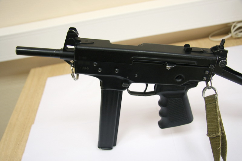 ​Пистолет-пулемет Драгунова ПП-91 «Кедр» - Юбилей оружейника 