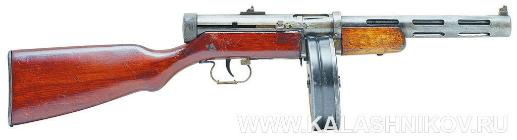7,62-мм пистолет-пулемёт обр. 1940 г. (ППД-40). Фото журнала «Калашников»