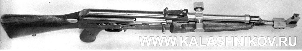 Вид механического тормозного устройства затворной рамы автомата Калашникова АК-47 №1. Журнал Калашников