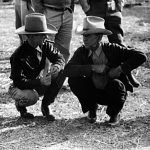 Cowboys talking, 1939, Lee Russell
