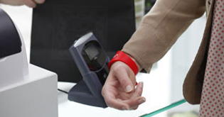 contact less payment with wristband