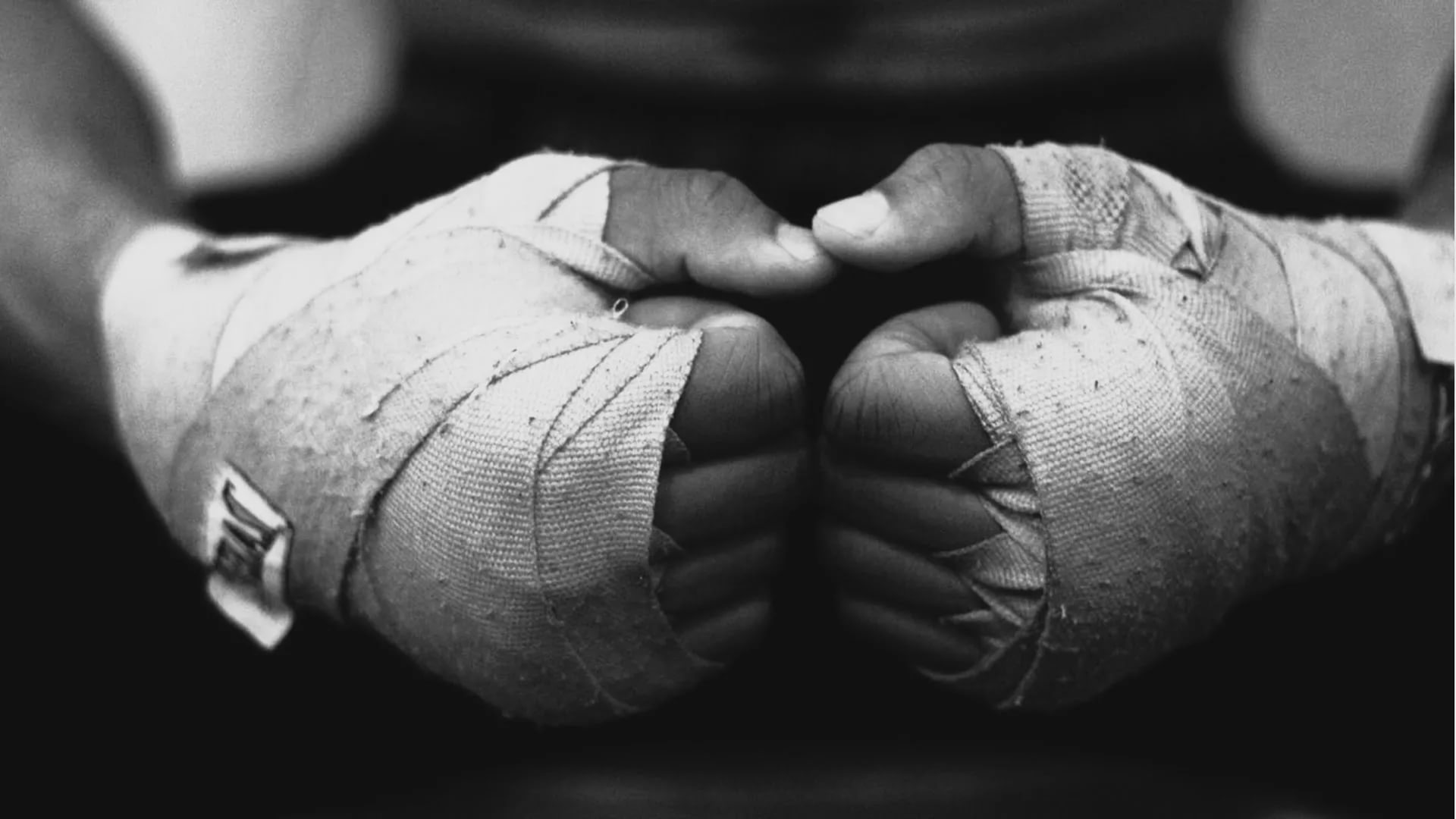 Как в боксе бинтовать руки